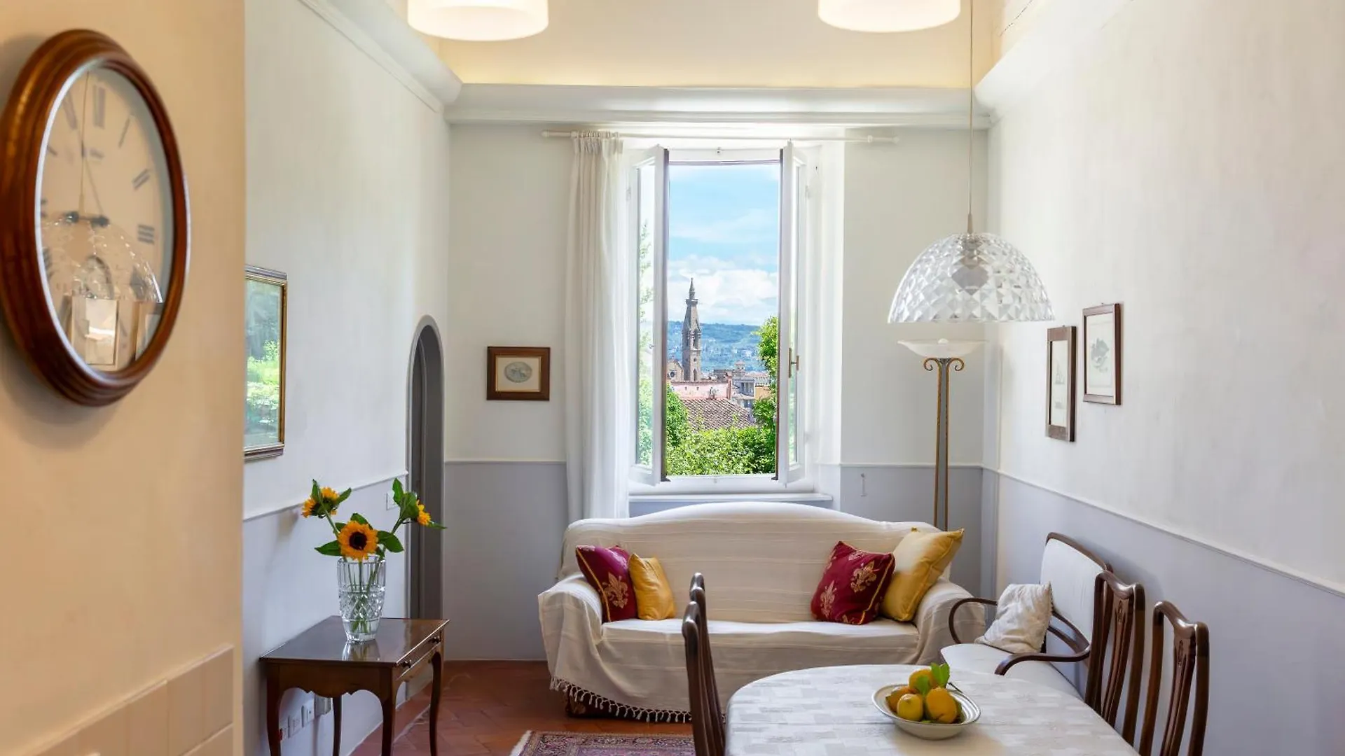 Casa Iginia With A City View 300Mt From Ponte Vecchio Florens